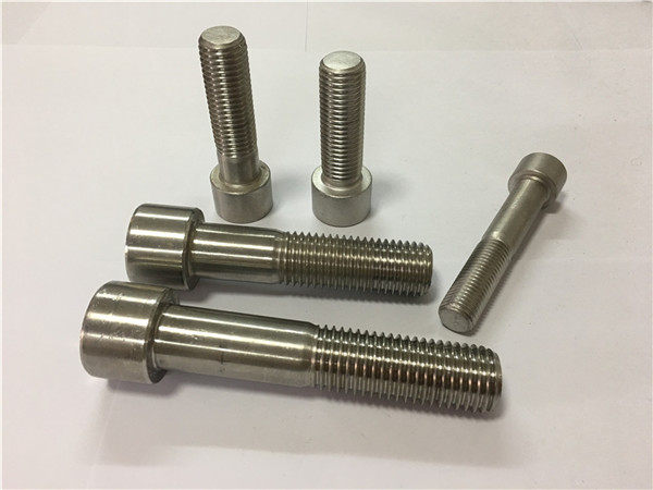 hastelloy c-276 (2.4819) din912 skruvar för uttagskåp