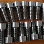 incoloy 926 en1.4529 uns n08926 fästhuvudskruv